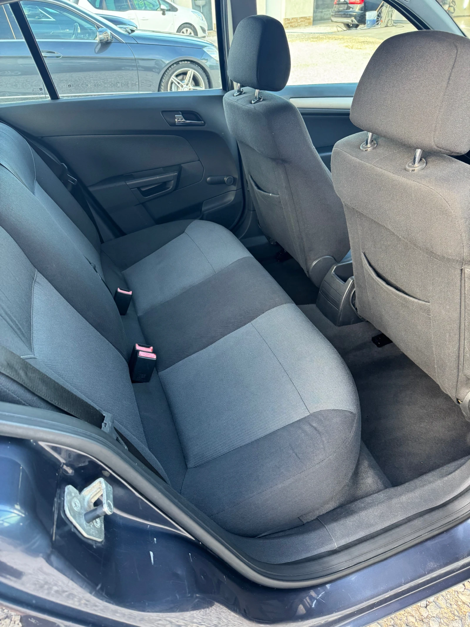 Opel Astra 1.6 16v 105ps, снимка 13 - Автомобили и джипове - 55274078