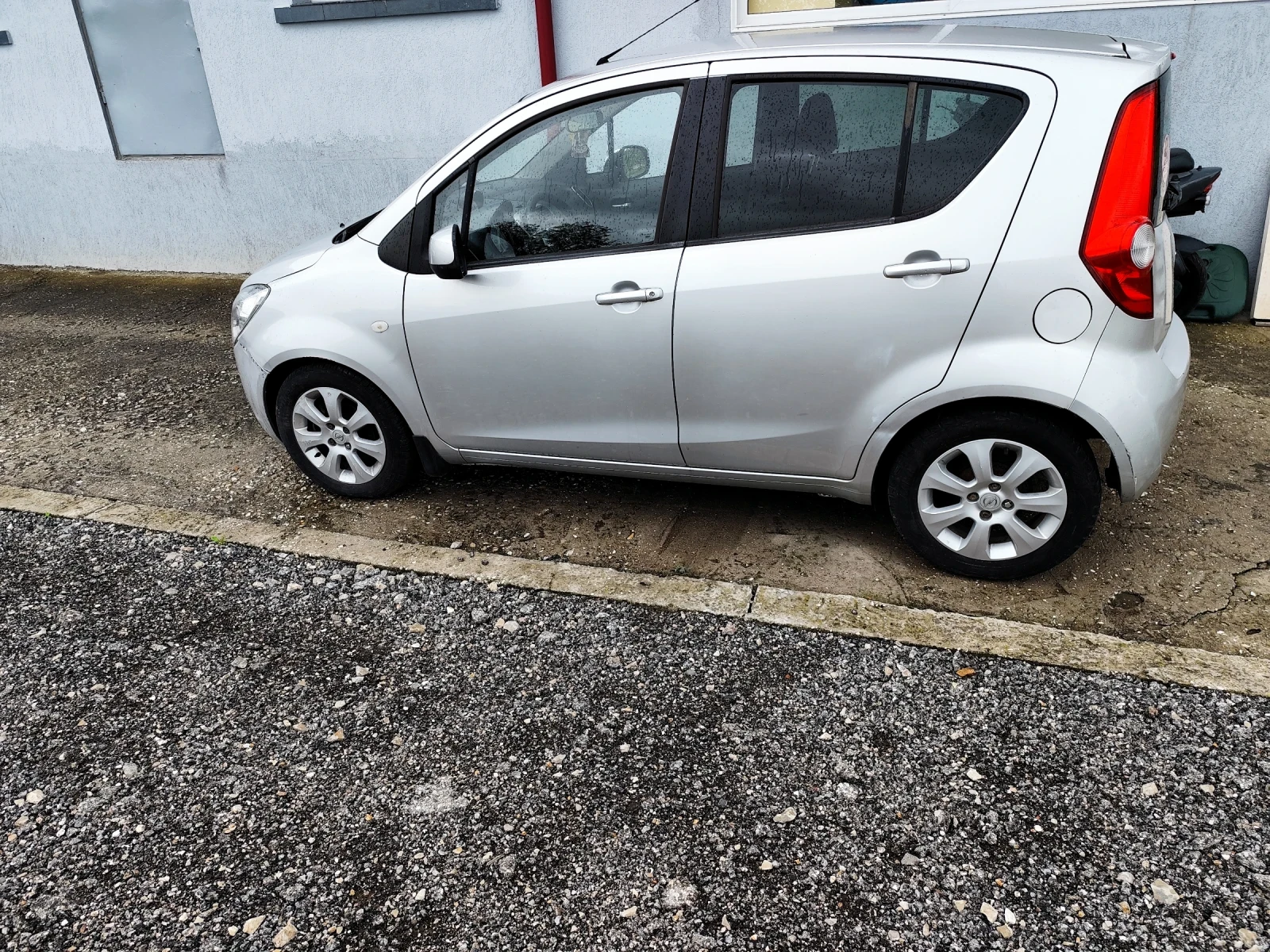 Opel Agila 1.2 Автоматик, снимка 2 - Автомобили и джипове - 55466663