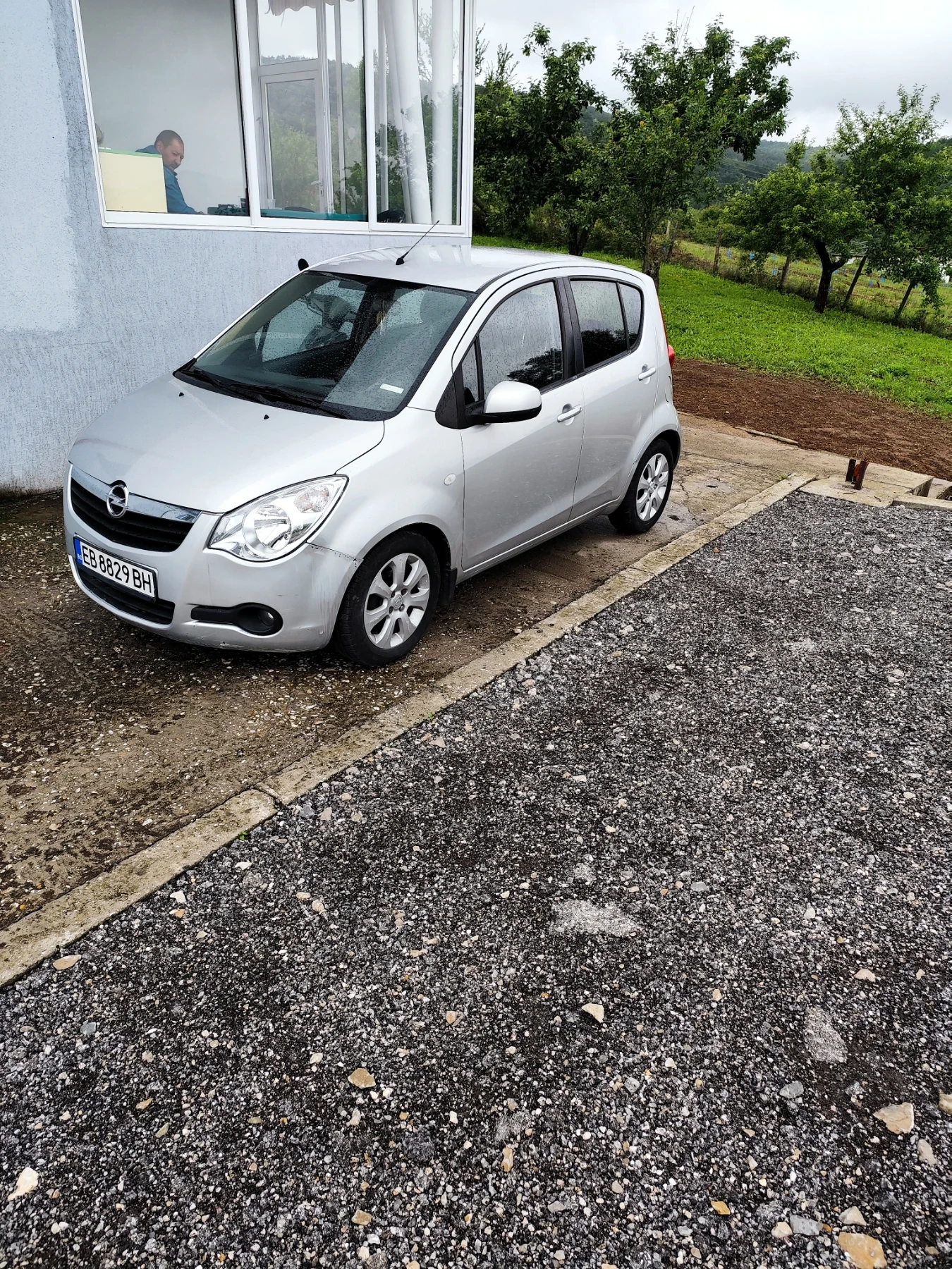 Opel Agila 1.2 Автоматик, снимка 3 - Автомобили и джипове - 55466663