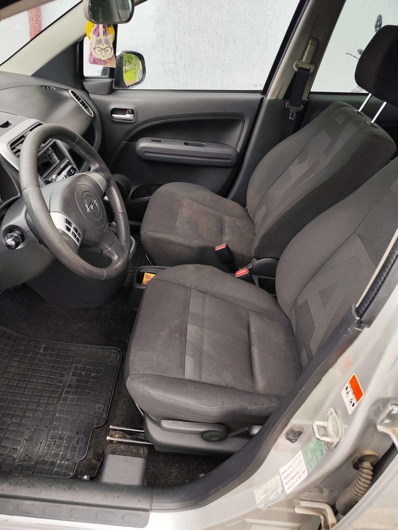 Opel Agila 1.2 Автоматик, снимка 5 - Автомобили и джипове - 55466663