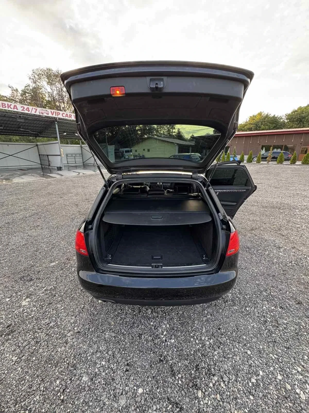 Audi A4 2.0TDI 140 BPW, снимка 10 - Автомобили и джипове - 55667152