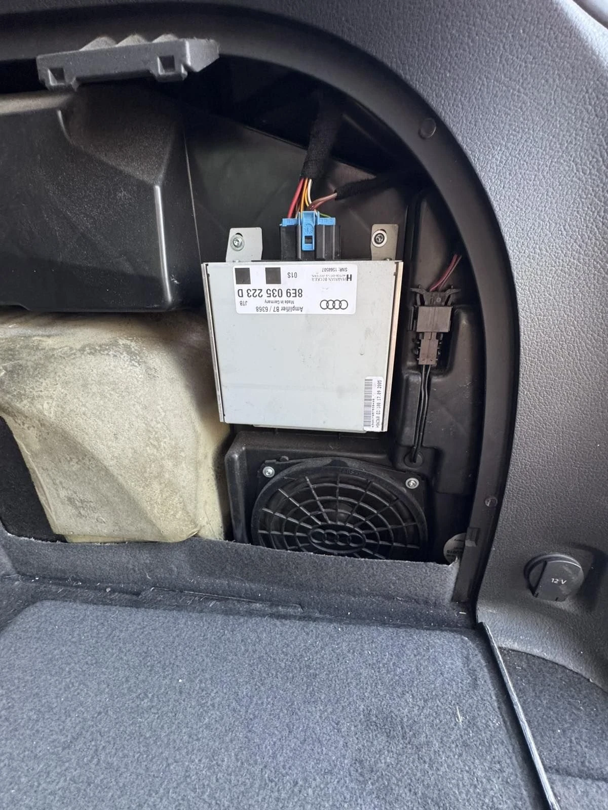 Audi A4 2.0TDI 140 BPW, снимка 12 - Автомобили и джипове - 55667152