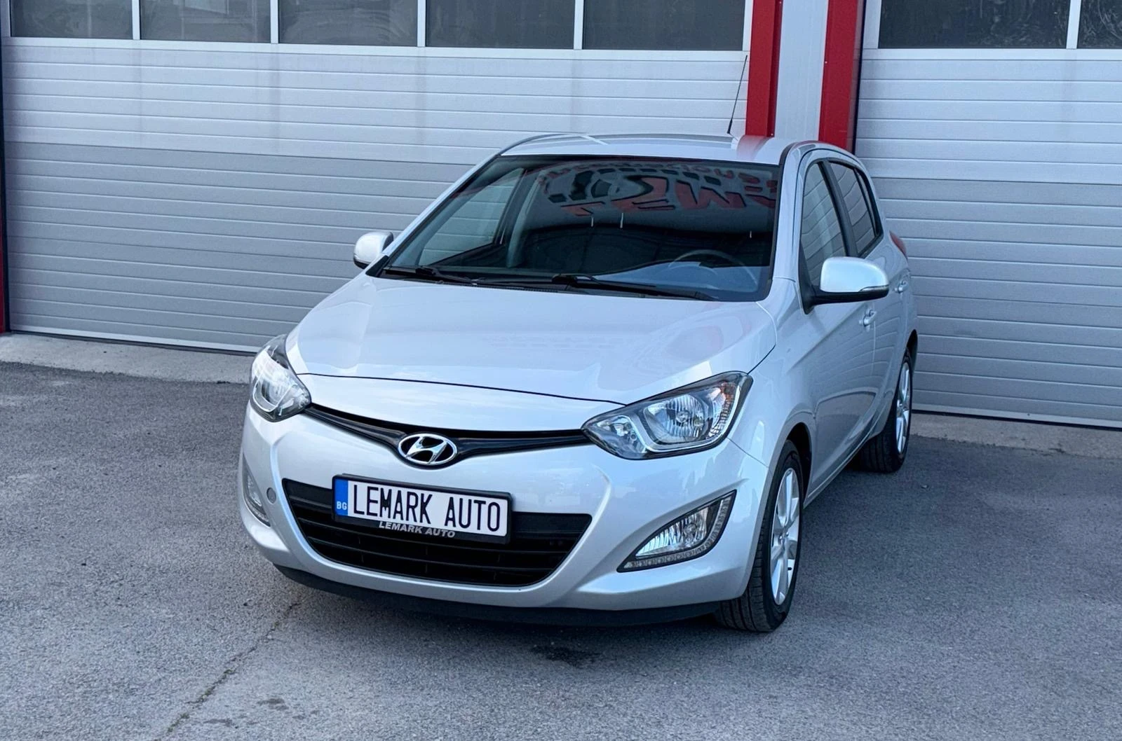 Hyundai I20 1.4I AUTOMATIK KLIMATIK EVRO 5B ЛИЗИНГ!!!, снимка 2 - Автомобили и джипове - 55875192