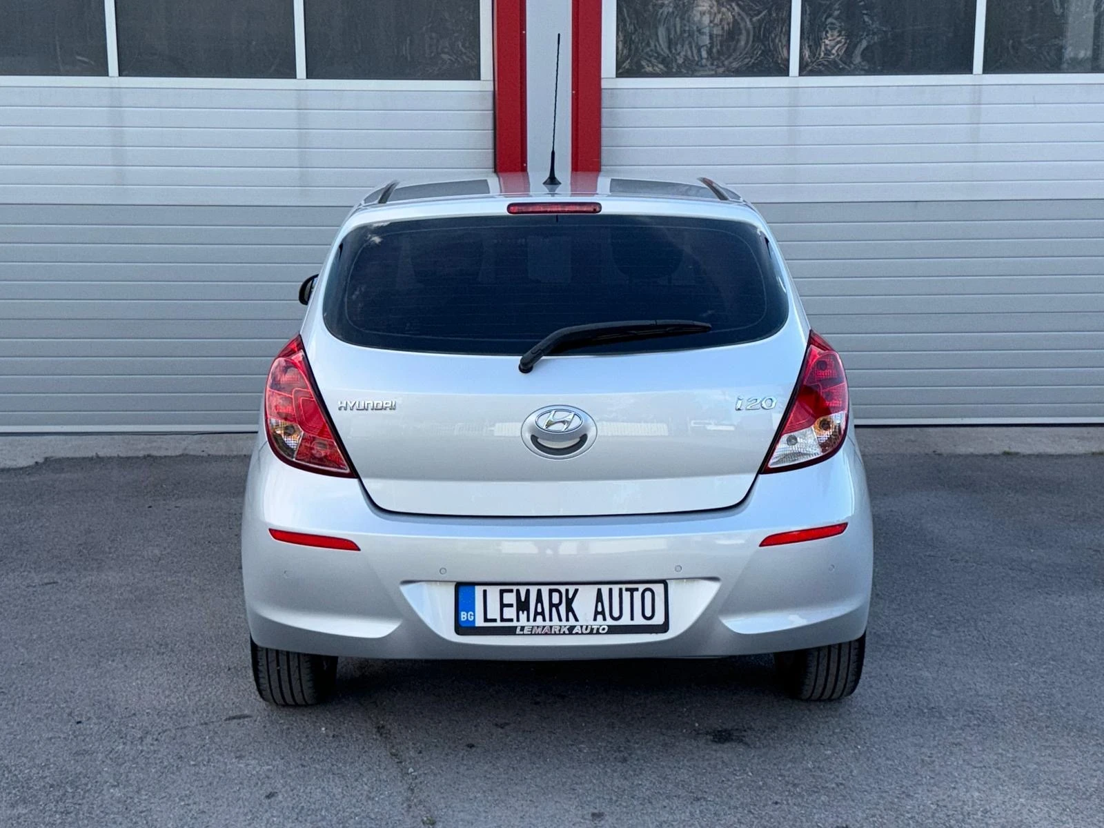 Hyundai I20 1.4I AUTOMATIK KLIMATIK EVRO 5B ЛИЗИНГ!!!, снимка 9 - Автомобили и джипове - 55875192