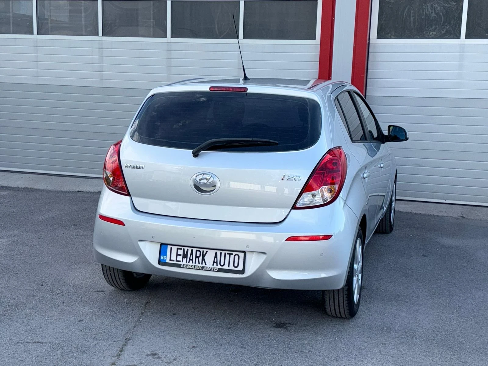 Hyundai I20 1.4I AUTOMATIK KLIMATIK EVRO 5B ЛИЗИНГ!!!, снимка 7 - Автомобили и джипове - 55875192