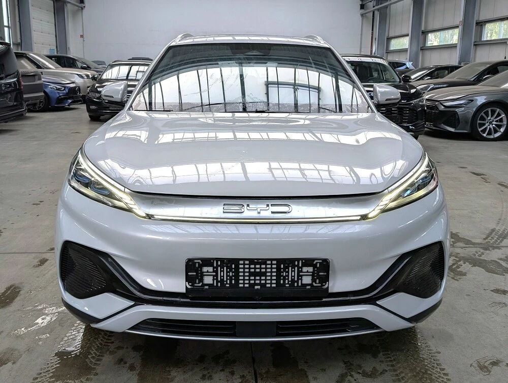 BYD Atto3 Active / / PANO / / 60.5kWh, снимка 2 - Автомобили и джипове - 56205725