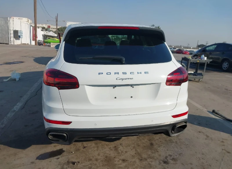 Porsche Cayenne 3.6* Обдух* PDK* Подгрев* Панорама* 4X4* , снимка 5 - Автомобили и джипове - 48730949