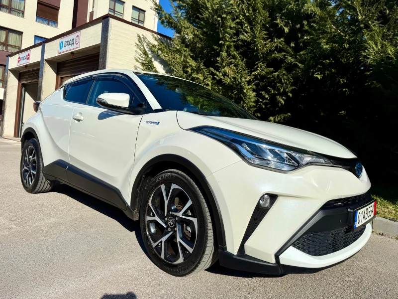 Toyota C-HR 1.8 HYBRID FACE-LIFT NAVI CARPLAY LED , снимка 3 - Автомобили и джипове - 48950913