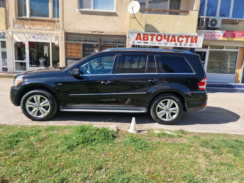 Mercedes-Benz GL 350 Bluetec Face-lift AMG PAKET, снимка 4 - Автомобили и джипове - 49569273