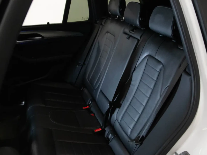 BMW X3 XDRIVE30I M-PACK/Head-Up/VIRTUAL/KEYLESS/AMBIENT, снимка 10 - Автомобили и джипове - 53083775