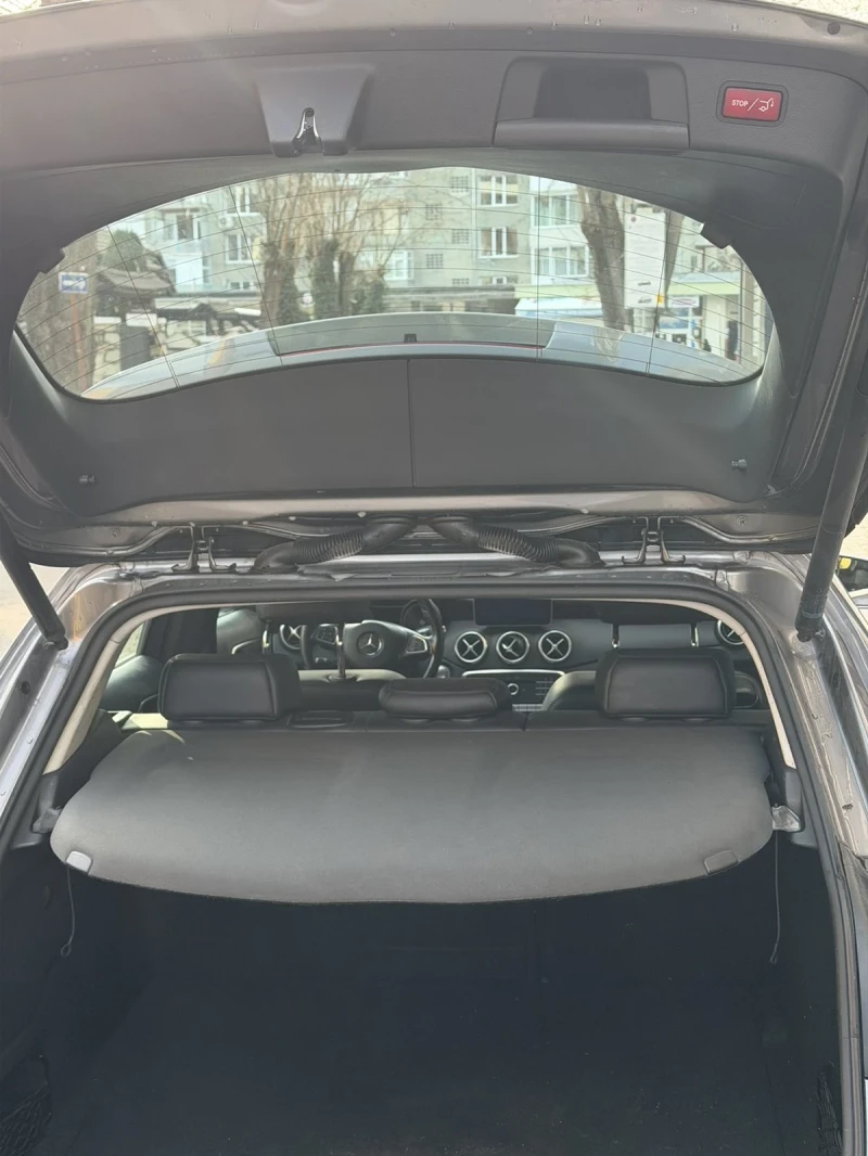 Mercedes-Benz GLA 200 Facelift, снимка 12 - Автомобили и джипове - 53141584