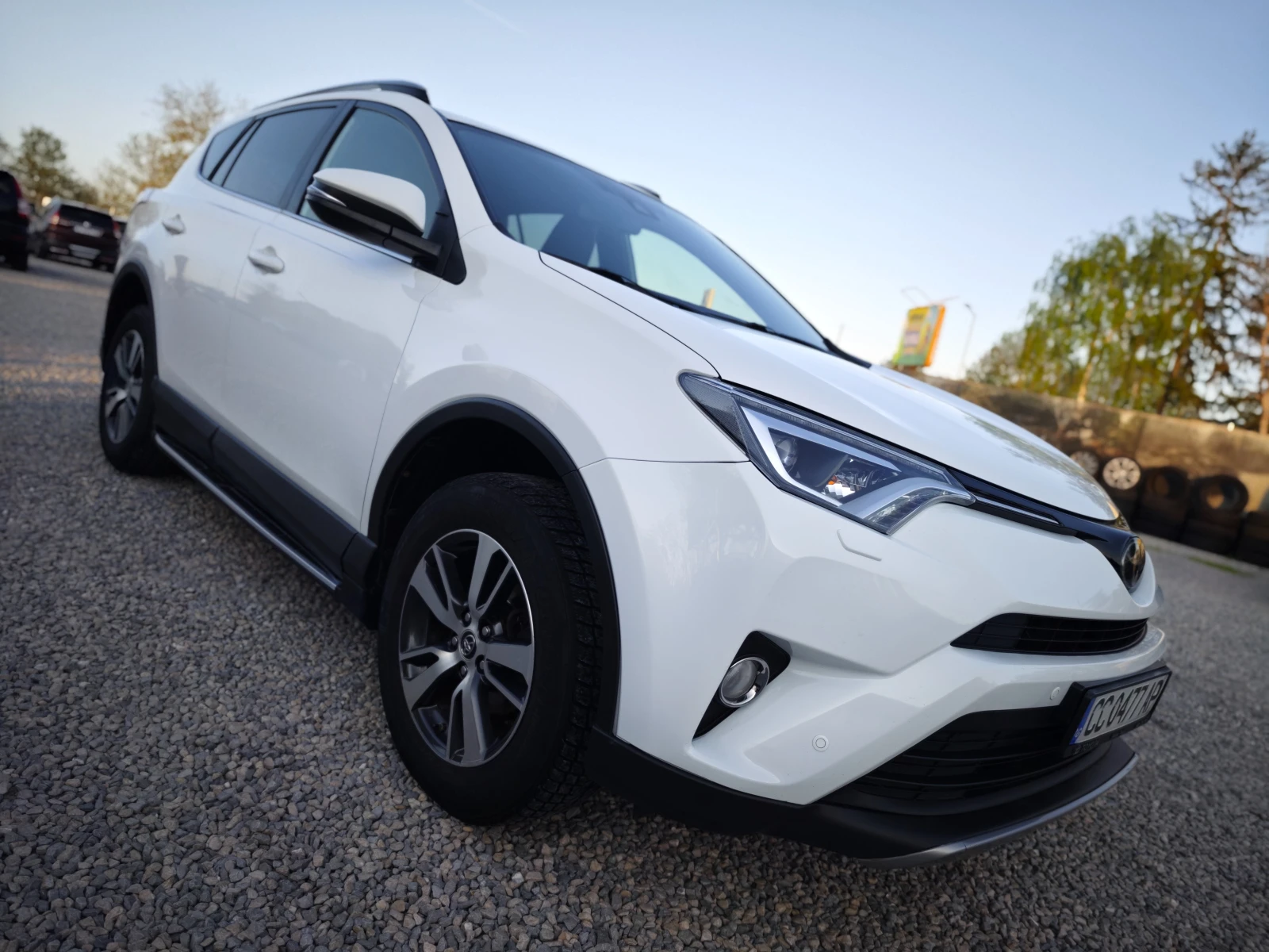 Toyota Rav4 ЗАКУПЕН НОВ ОТ TOYOTA-НИКОМ-РУСЕ/СТЕПЕНКИ/РЕЙЛИНГ - изображение 6