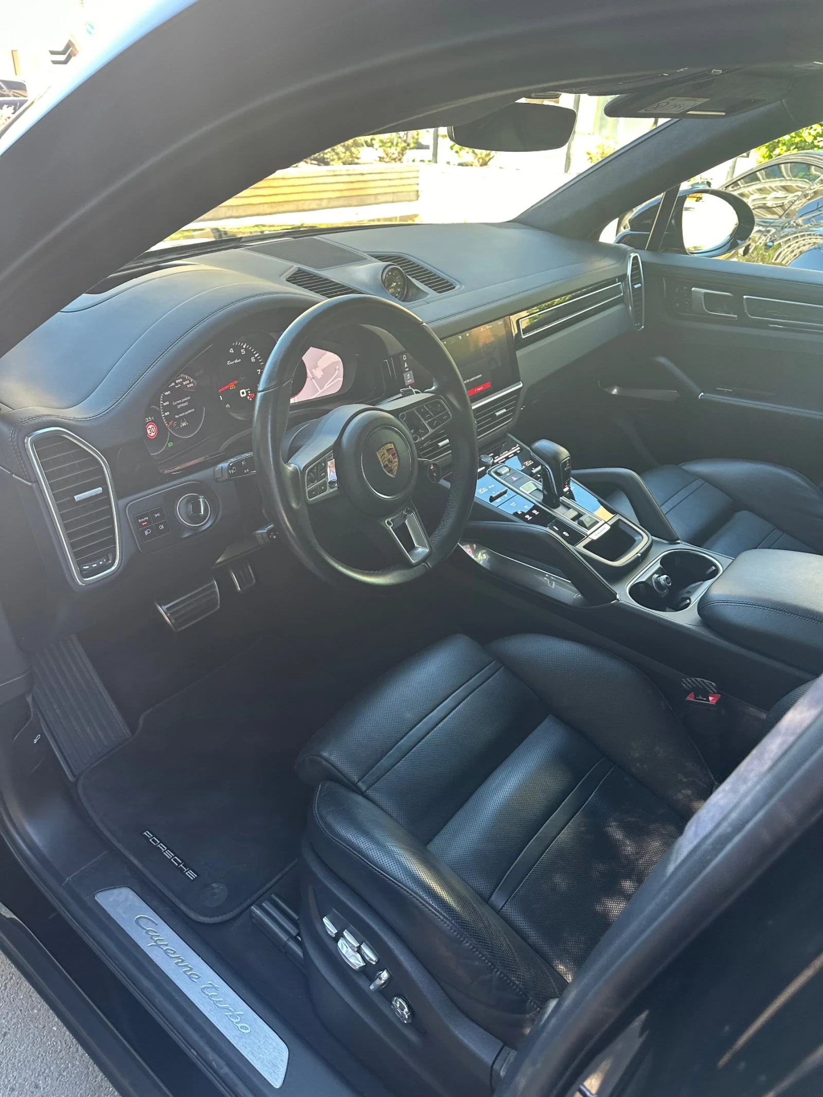 Porsche Cayenne TURBO* COUPE - изображение 6