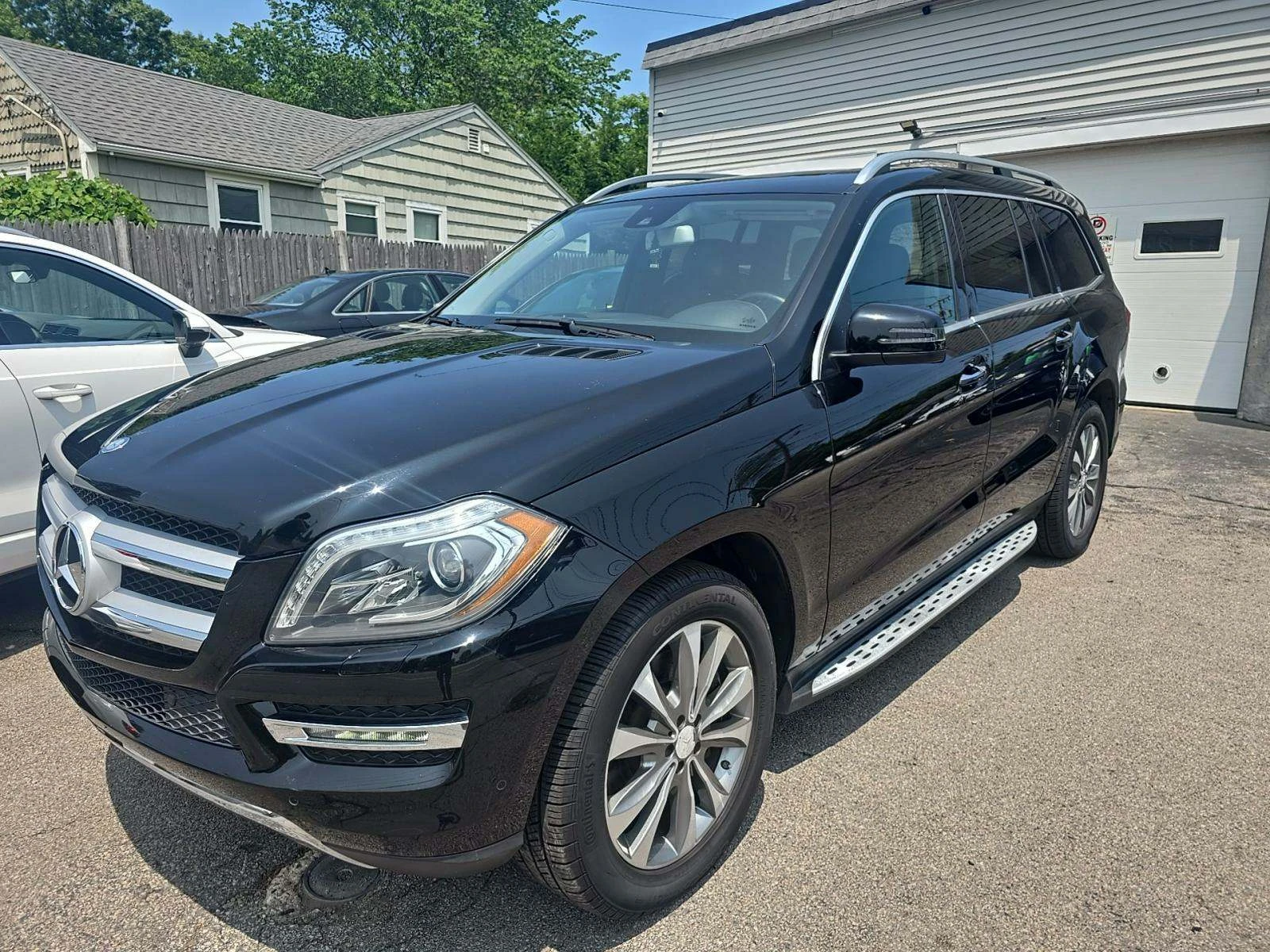 Mercedes-Benz GL 450 4MATIC - изображение 2