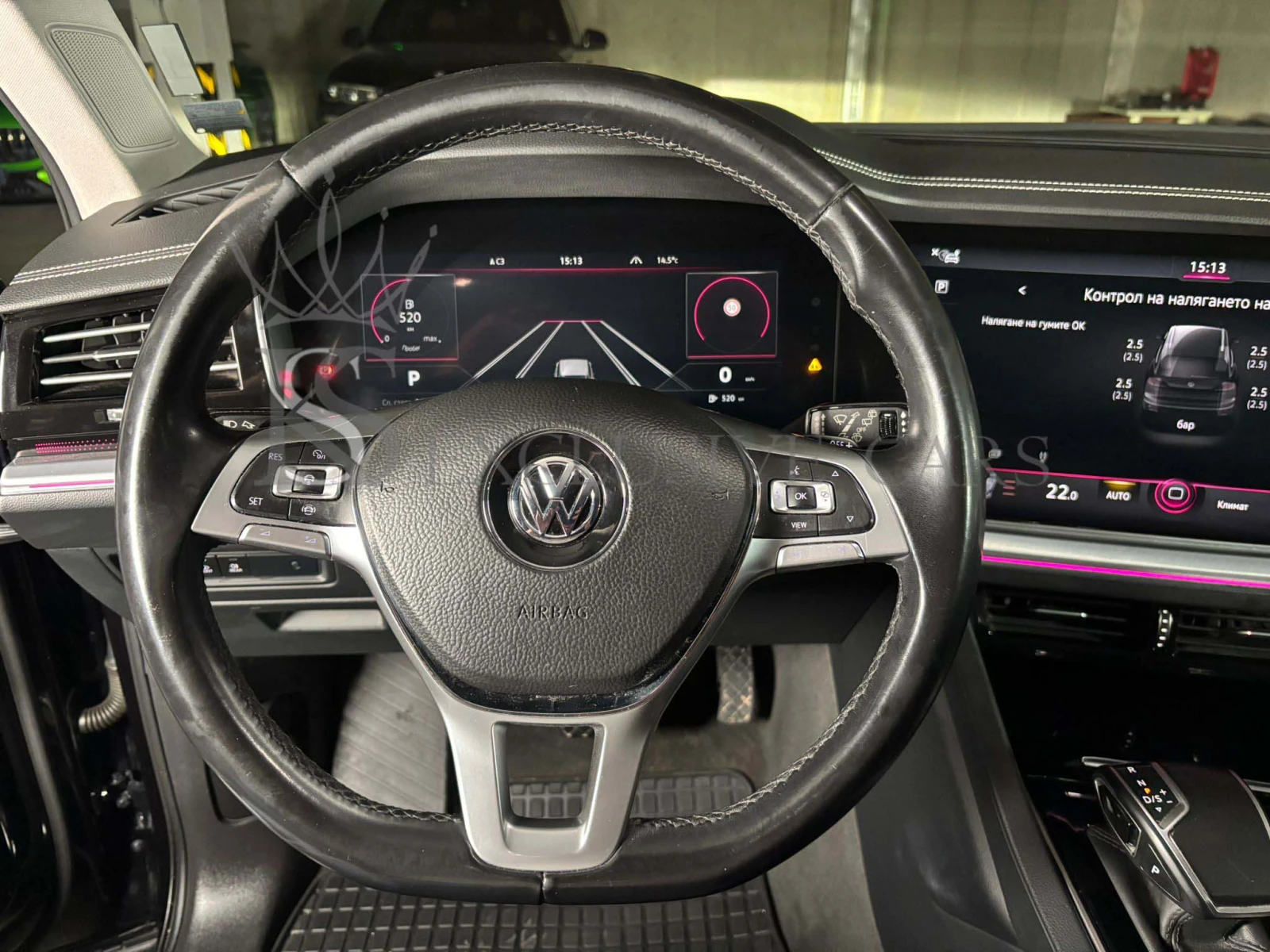 VW Touareg 3.0 TDI* 4MOTION* LED* НОВ МОТОР НА 46000 КМ - изображение 9