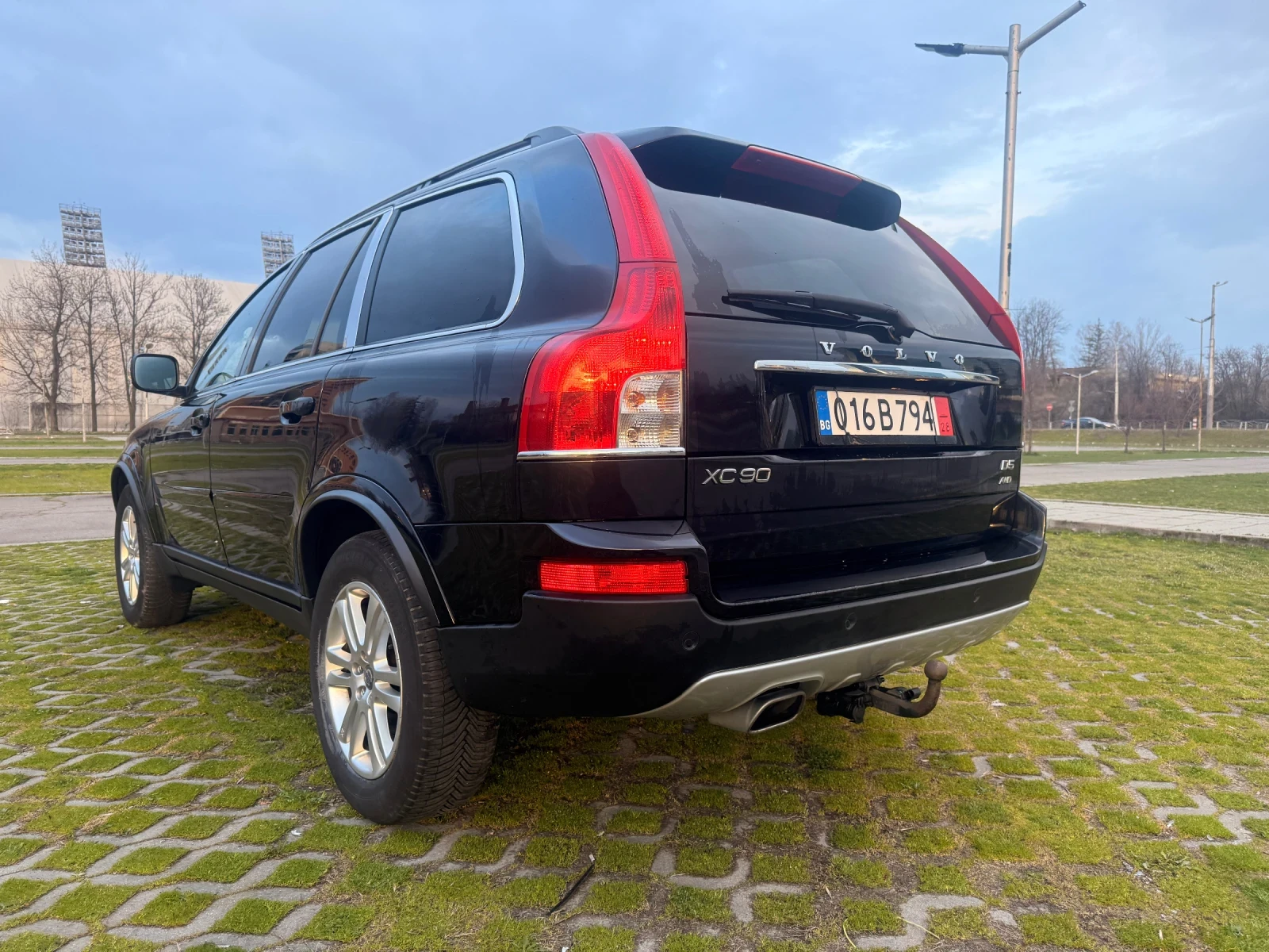 Volvo Xc90 Summun | 200 к.с. | D5 | ПЪЛНА СЕРВИЗНА ИСТОРИЯ, снимка 3 - Автомобили и джипове - 52897798