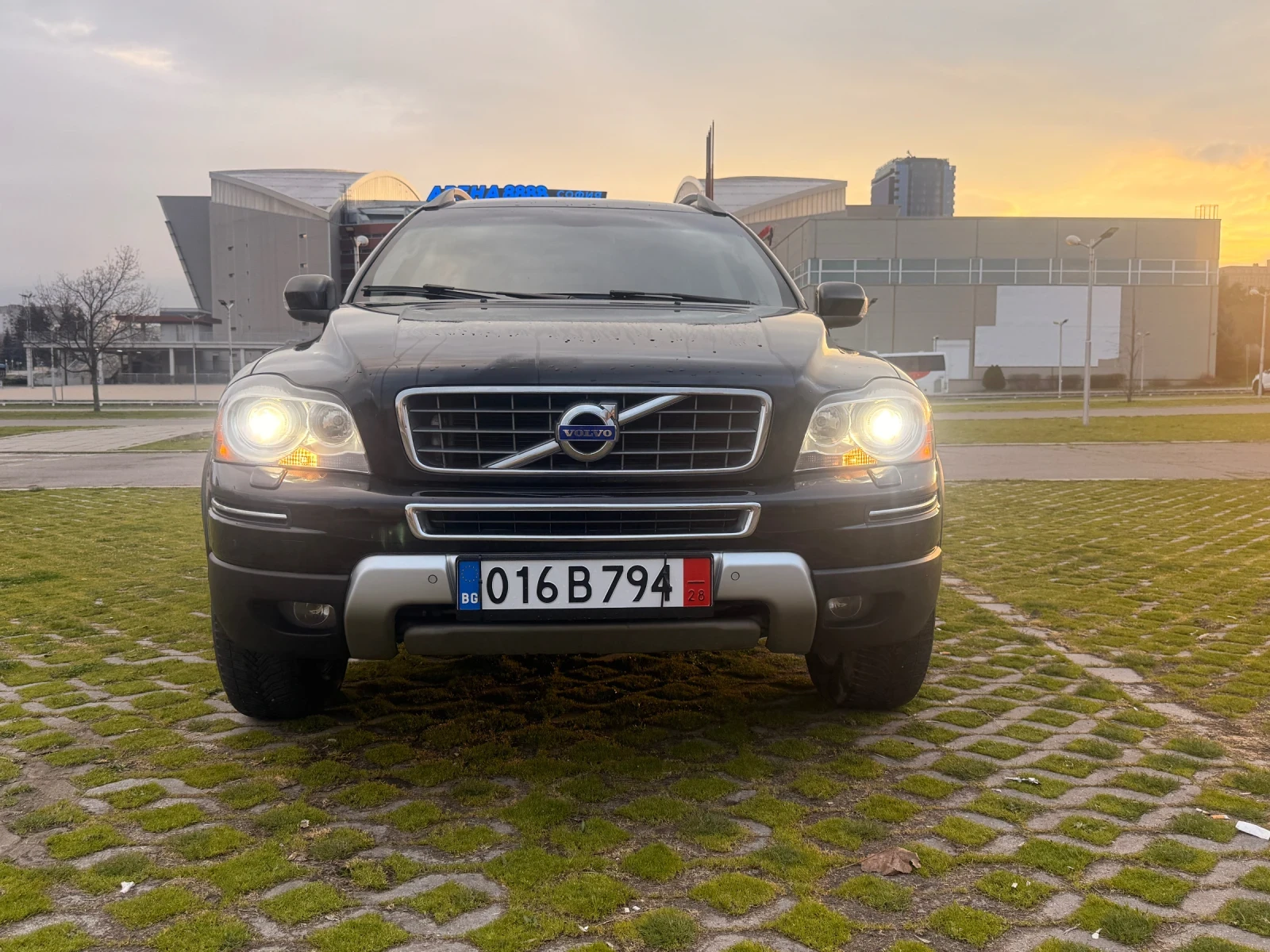 Volvo Xc90 Summun | 200 к.с. | D5 | ПЪЛНА СЕРВИЗНА ИСТОРИЯ, снимка 5 - Автомобили и джипове - 52897798