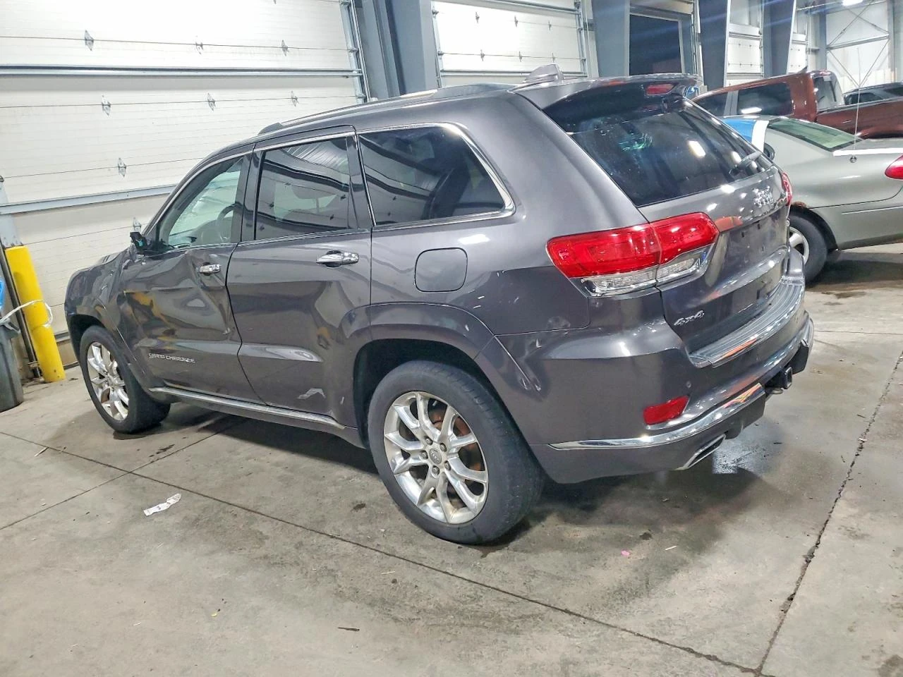 Jeep Grand cherokee 5.7HEMI* SUMMIT* 4Х4* ФИКСИРАНА ЦЕНА! - изображение 6