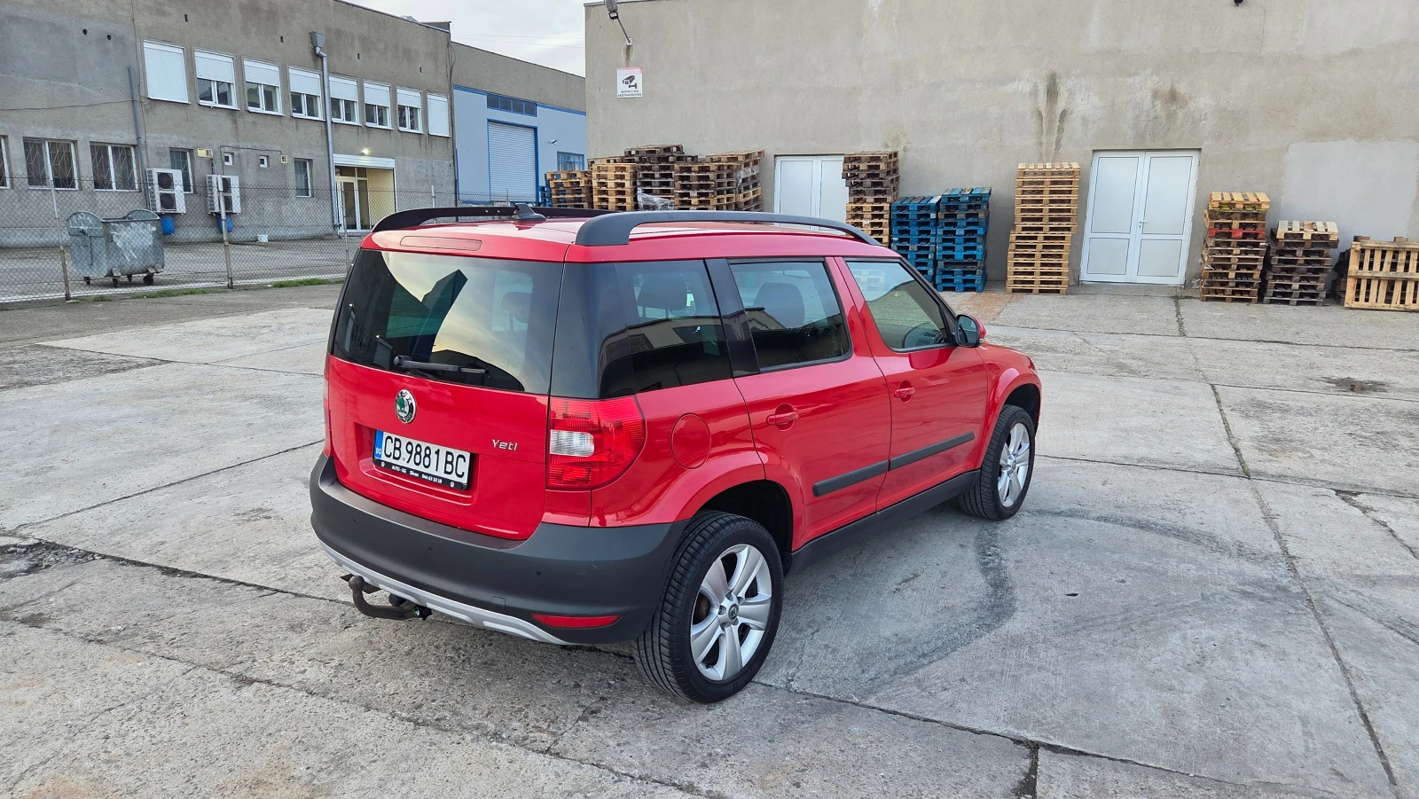 Skoda Yeti 2.0 TDI 4х4 , снимка 4 - Автомобили и джипове - 53698046