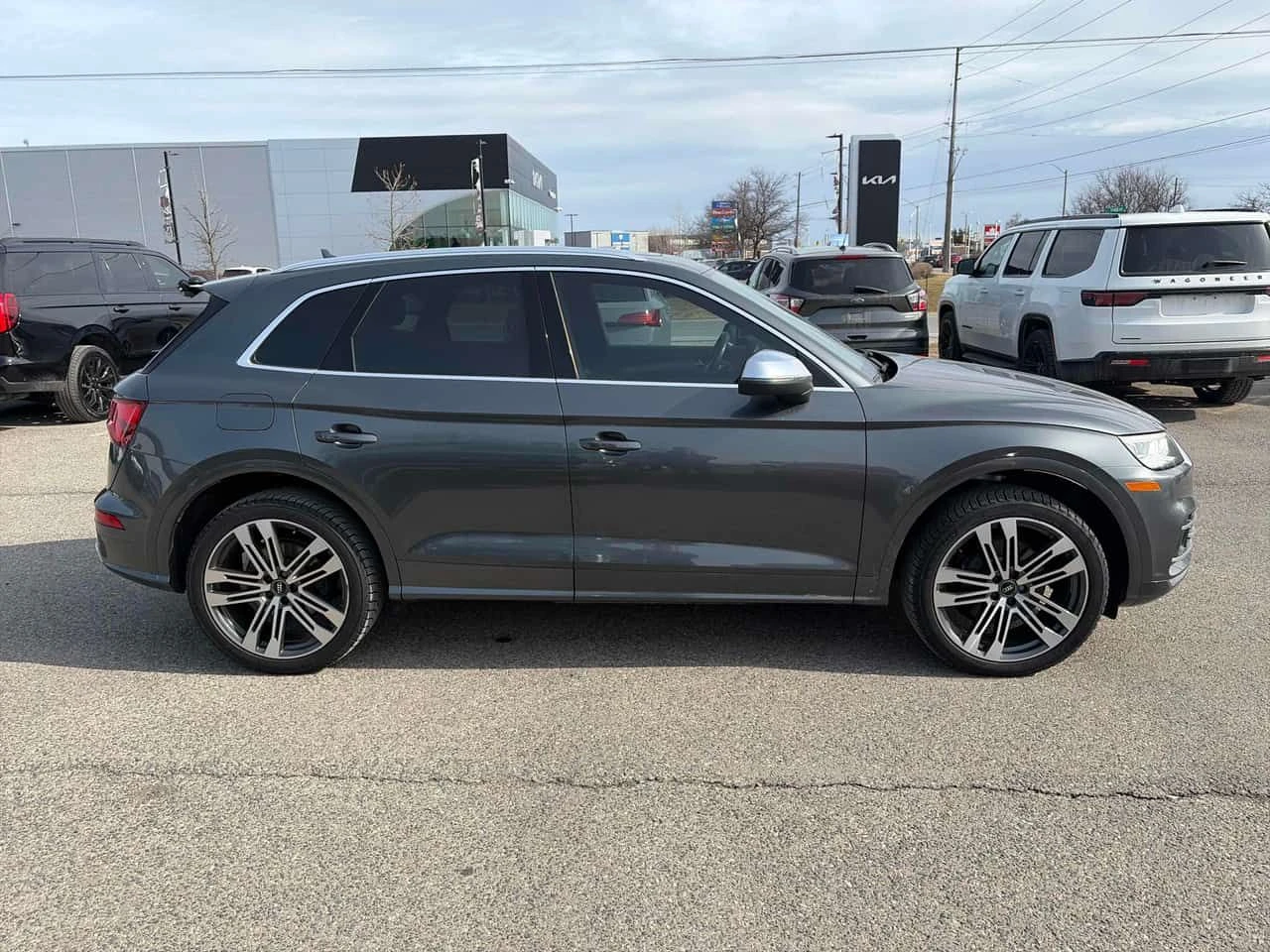 Audi SQ5 * Progressiv * S-LINE * ДИСТРОНИК * КАМЕРА * , снимка 12 - Автомобили и джипове - 53977397
