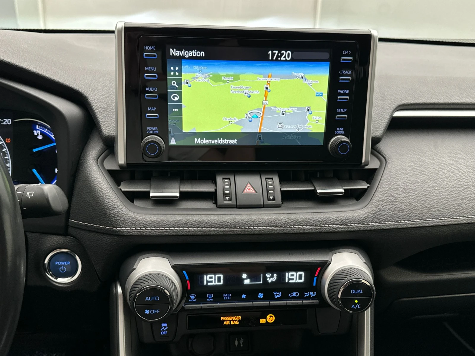 Toyota Rav4 EU - 2.5 Dynamic - AWD - Hybrid, снимка 12 - Автомобили и джипове - 54959248