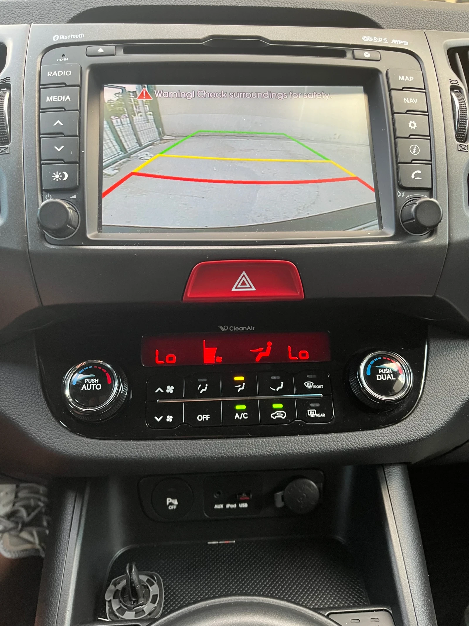 Kia Sportage 2.0 ГАЗ атмосферен , снимка 7 - Автомобили и джипове - 55123758