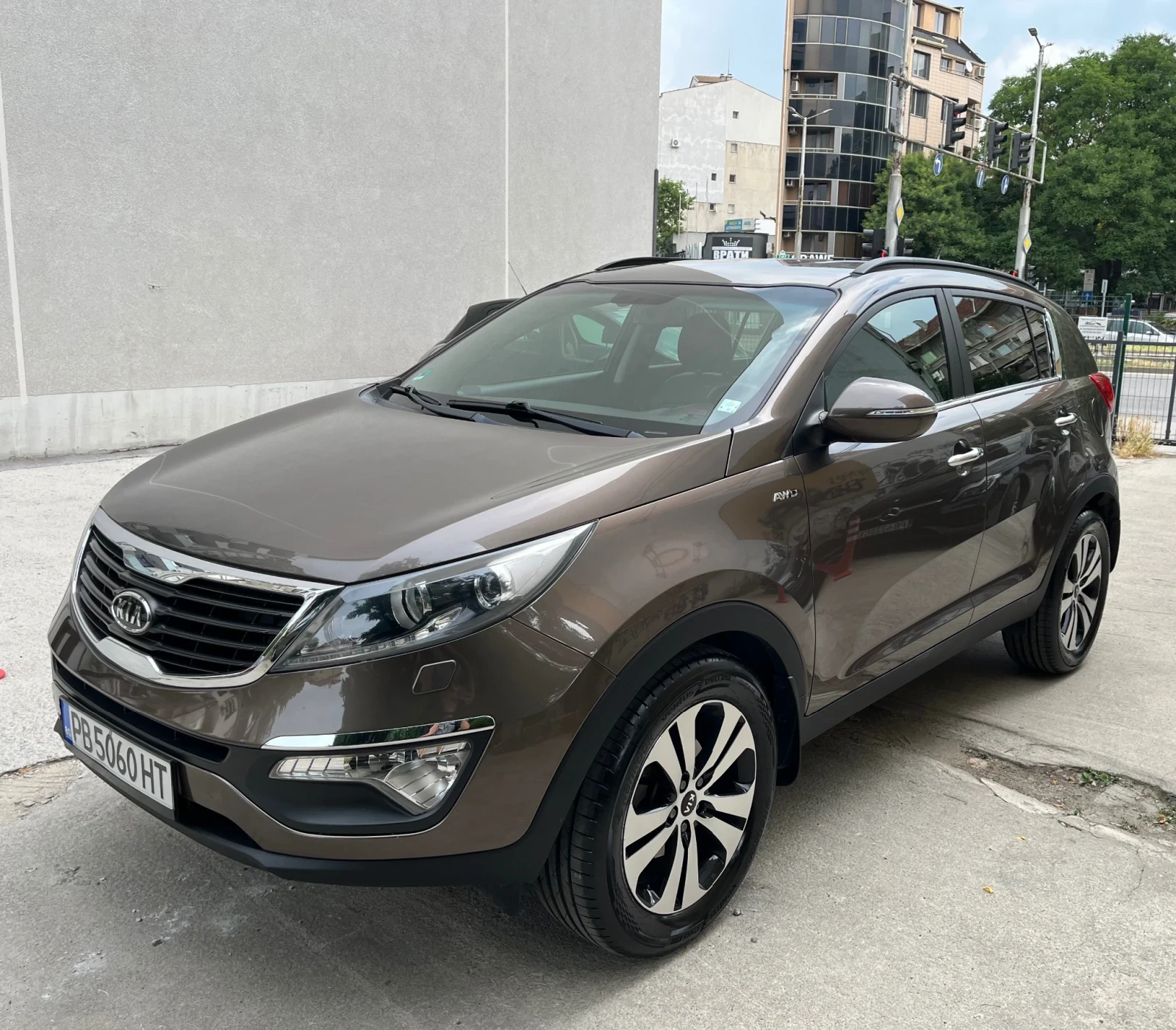 Kia Sportage 2.0 ГАЗ атмосферен , снимка 4 - Автомобили и джипове - 55123758