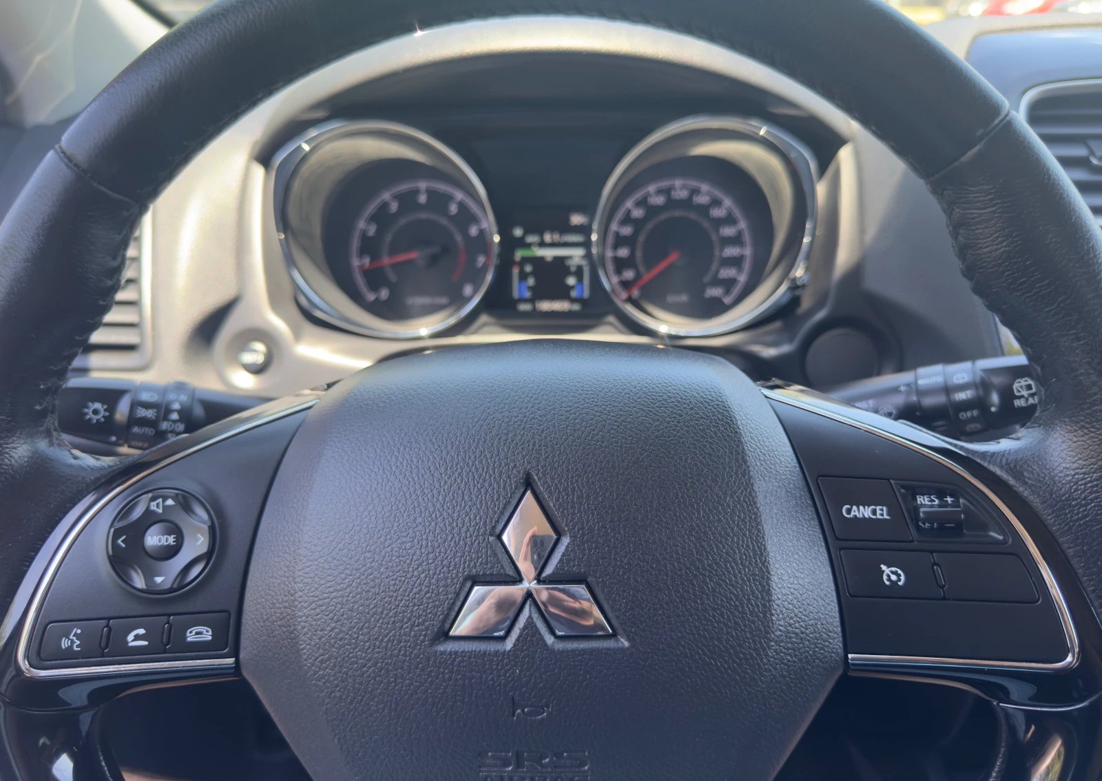 Mitsubishi ASX 181000km.100% EURO-6B, снимка 14 - Автомобили и джипове - 55247354
