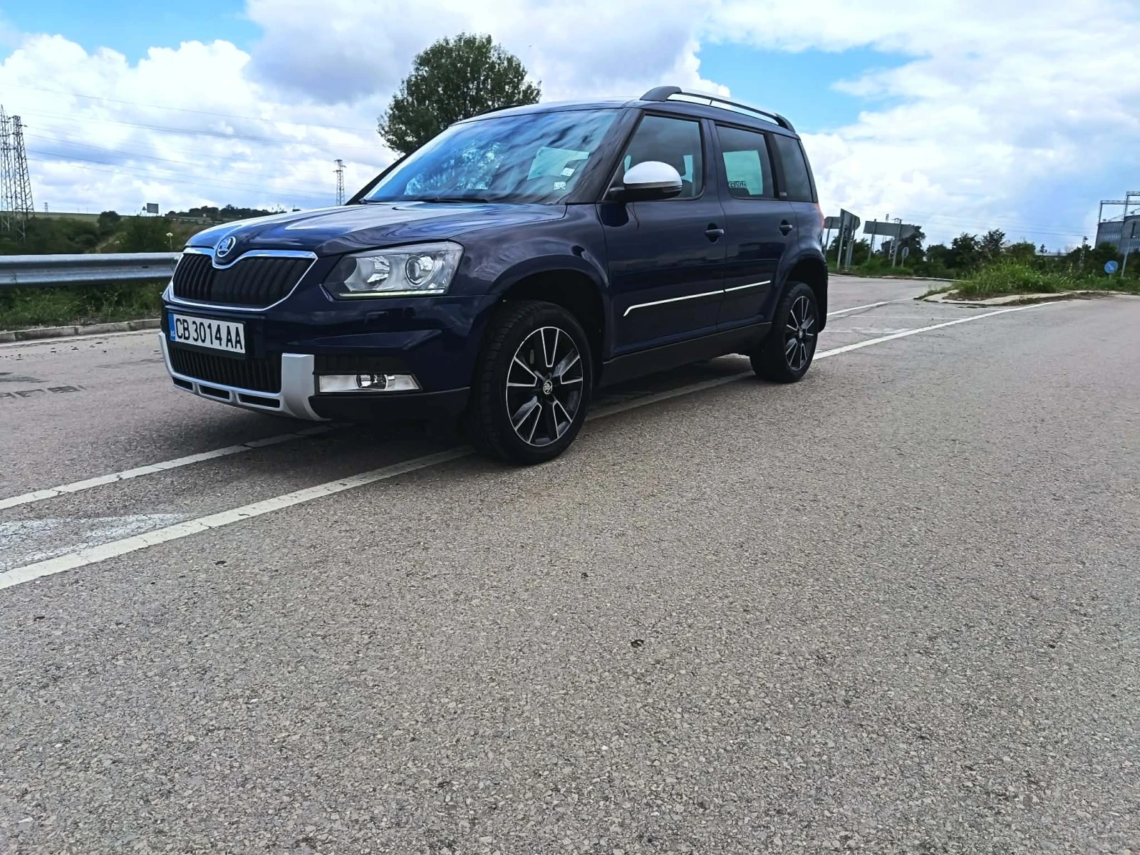 Skoda Yeti 1.8 TSI 4X4  FACELIFT , снимка 2 - Автомобили и джипове - 55399724