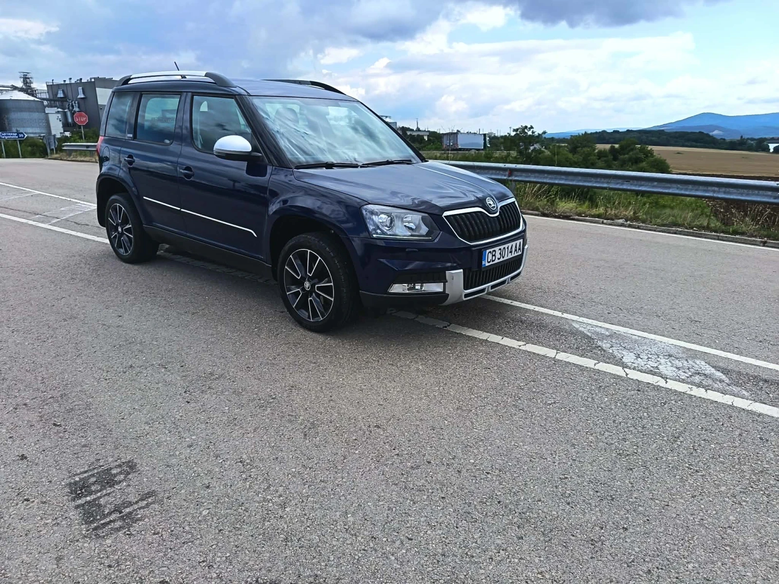 Skoda Yeti 1.8 TSI 4X4  FACELIFT , снимка 8 - Автомобили и джипове - 55399724