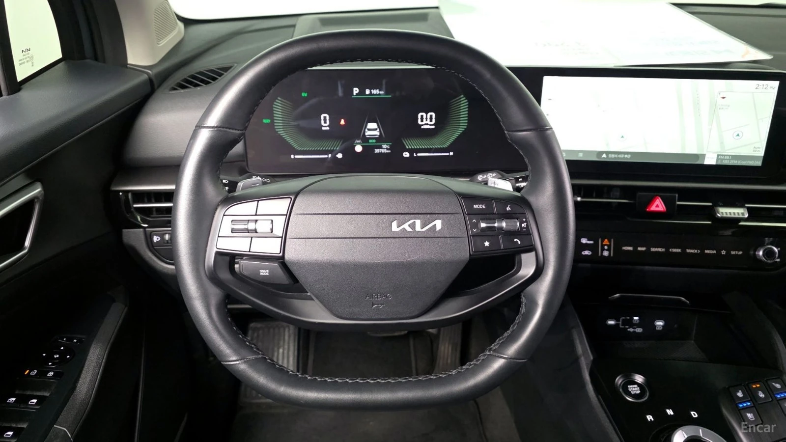 Kia Sportage DIGITAL* КАМЕРА* ОБДУХВАНЕ* ПОДГРЕВ* КОЖА* ПАНО, снимка 13 - Автомобили и джипове - 55586786