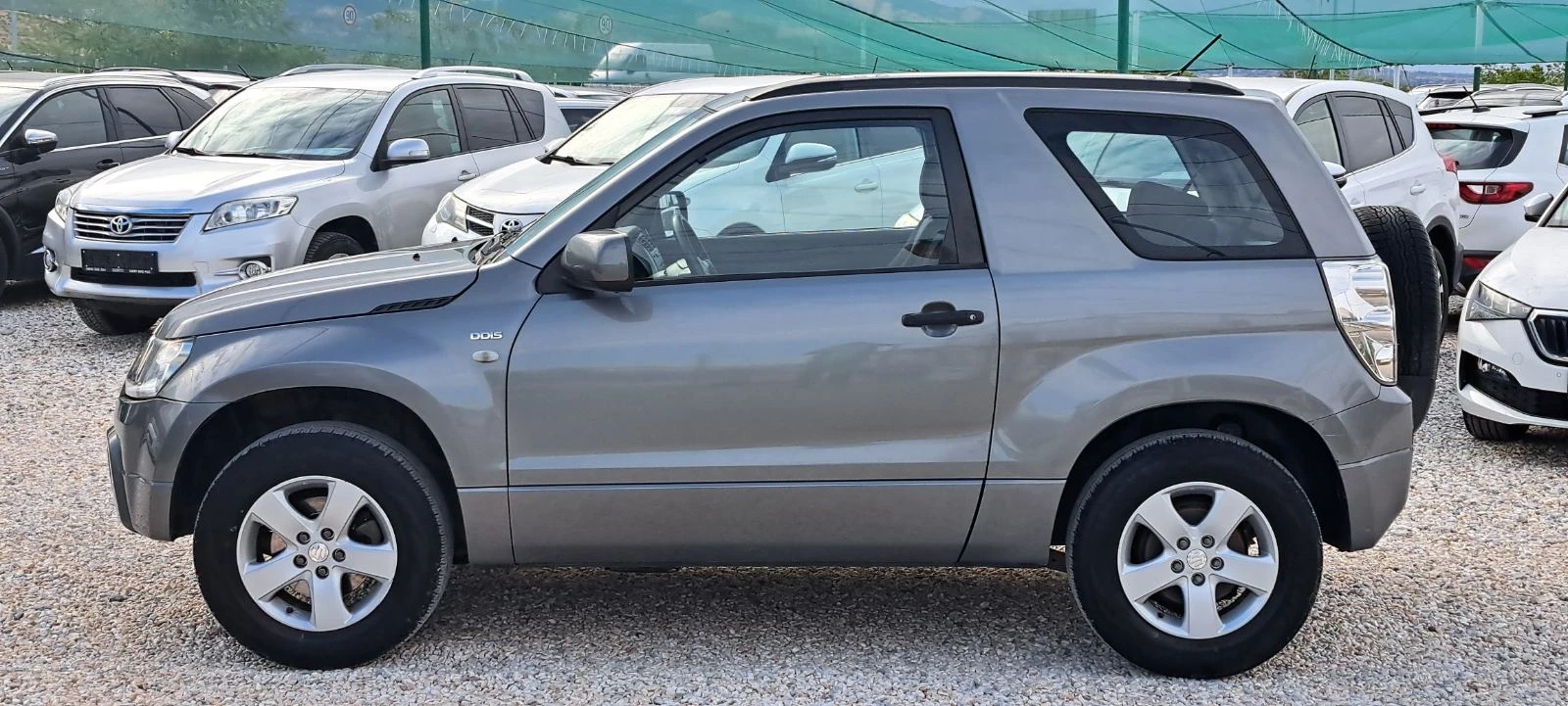 Suzuki Grand vitara 1.9 D 4X4 Клима Реални километри, снимка 4 - Автомобили и джипове - 56225793