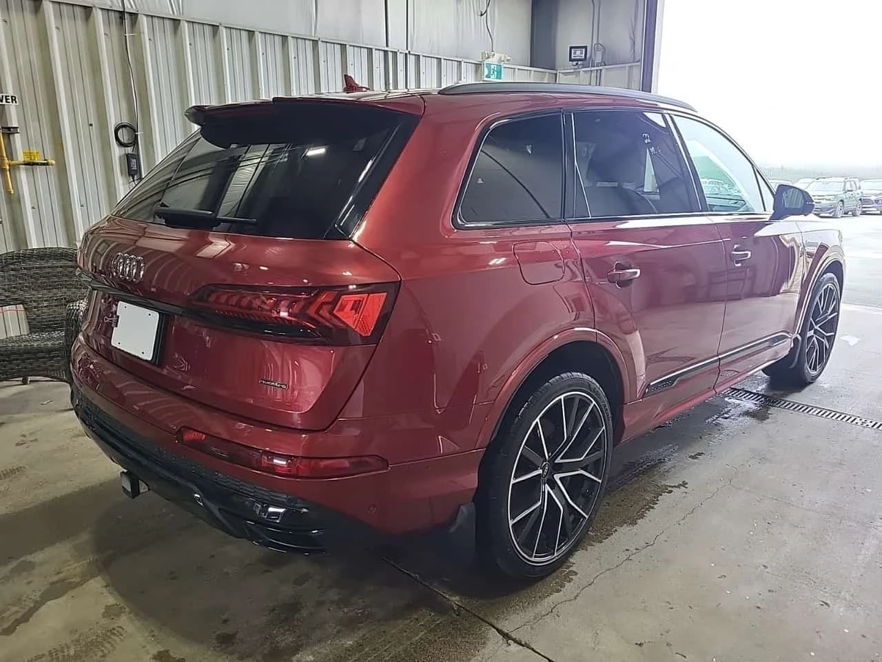 Audi Q7 * 55TFSI * S-Line * CARFAX * , снимка 3 - Автомобили и джипове - 56665813