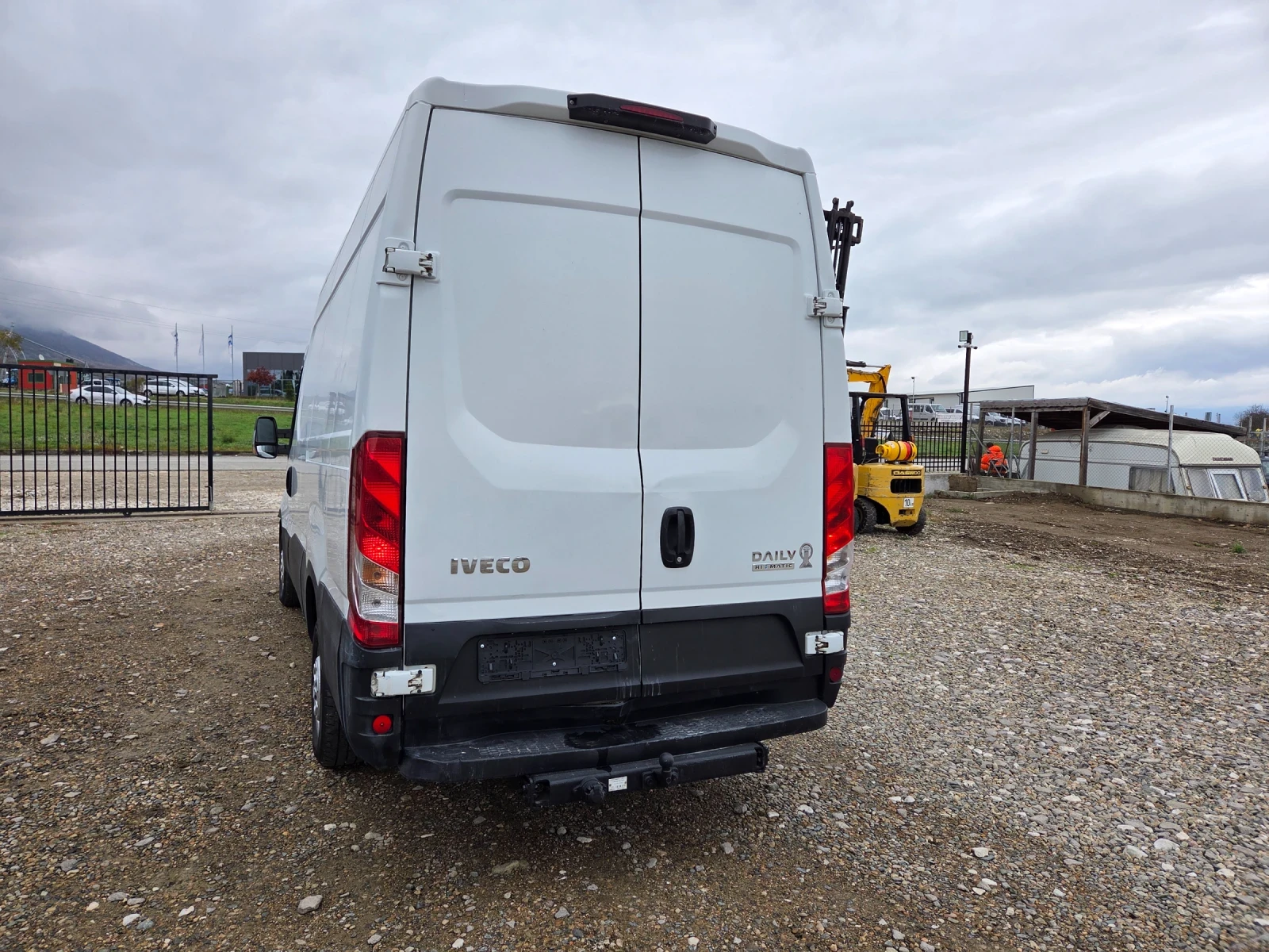 Iveco 35s13 2.3 avtomatik klimatronik - изображение 4