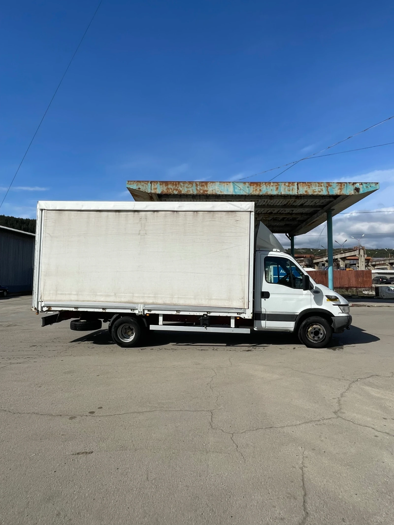 Iveco Daily, снимка 3 - Бусове и автобуси - 53968981