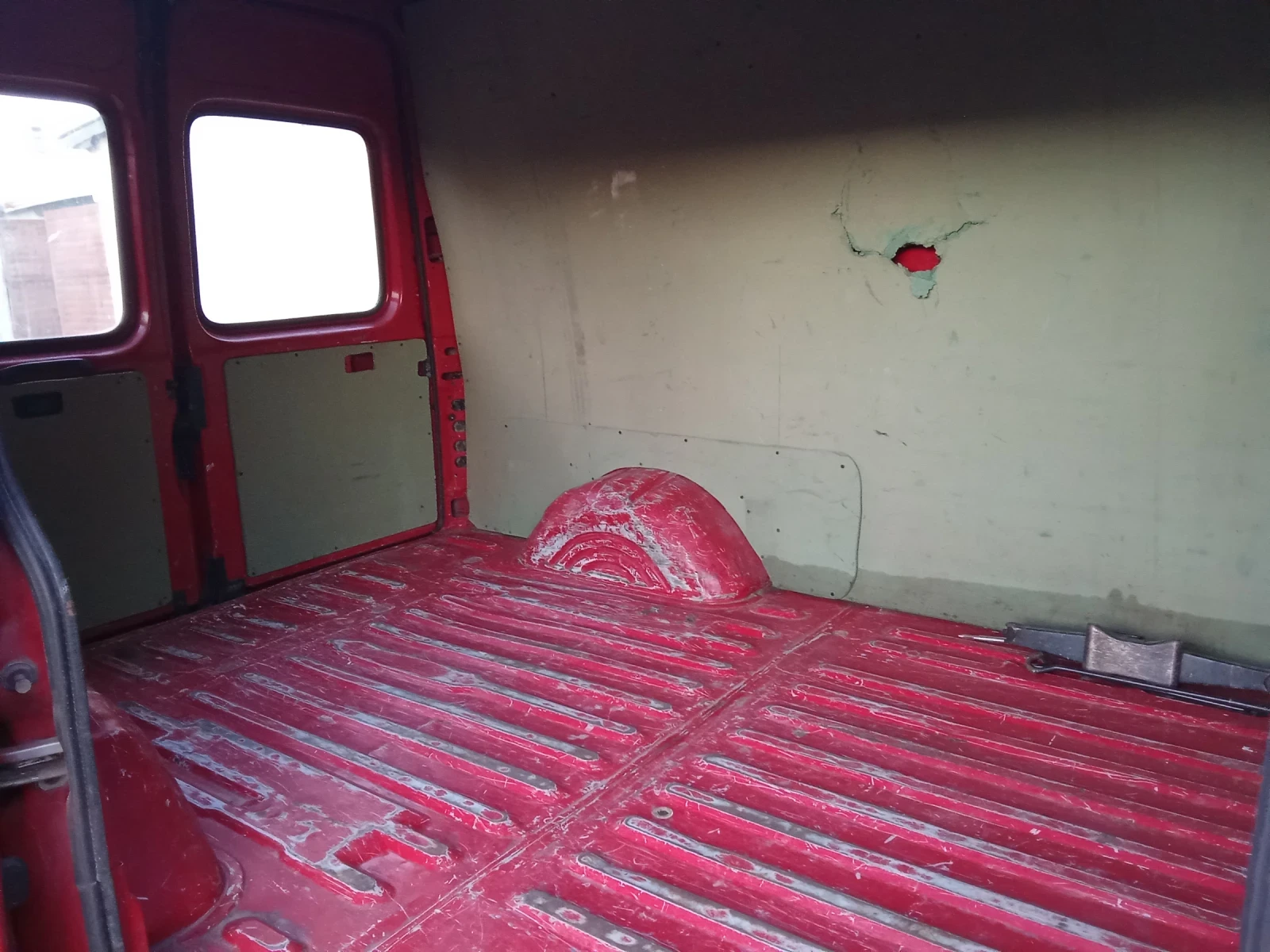 Ford Transit МНОГО ЗАПАЗЕН , снимка 10 - Бусове и автобуси - 54704354