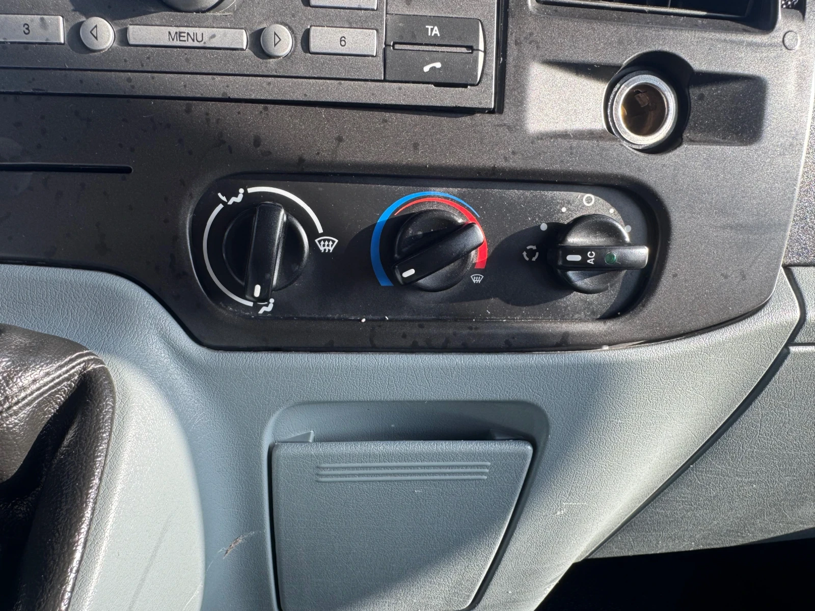 Ford Transit ЛИЗИНГ 8+ 1 КЛИМА, снимка 10 - Бусове и автобуси - 55645384
