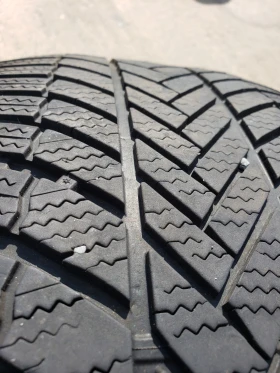 Гуми Зимни 255/55R19, снимка 5