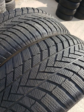 Гуми Зимни 255/55R19, снимка 4