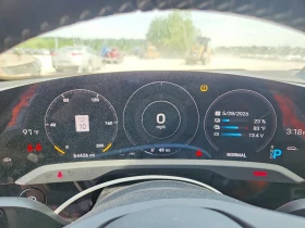 Porsche Taycan 4S, снимка 9