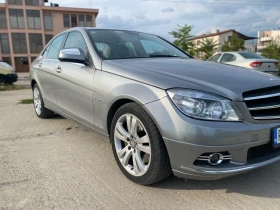 Mercedes-Benz C 320 320 4 MATIC, снимка 2