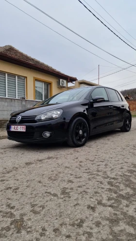 VW Golf 1.6 TDI 105кс Клима - изображение 1