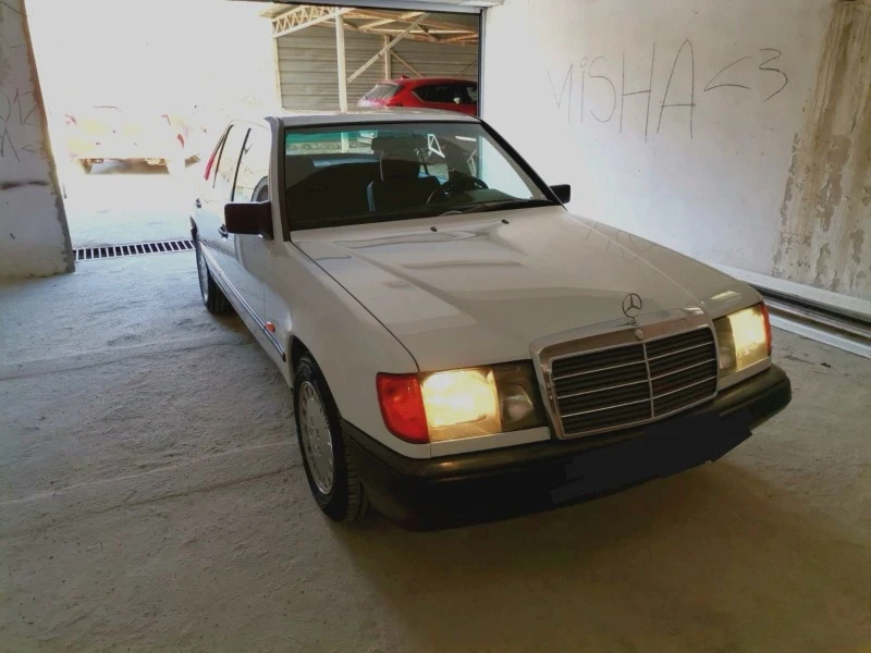 Mercedes-Benz 124, снимка 1 - Автомобили и джипове - 41103666