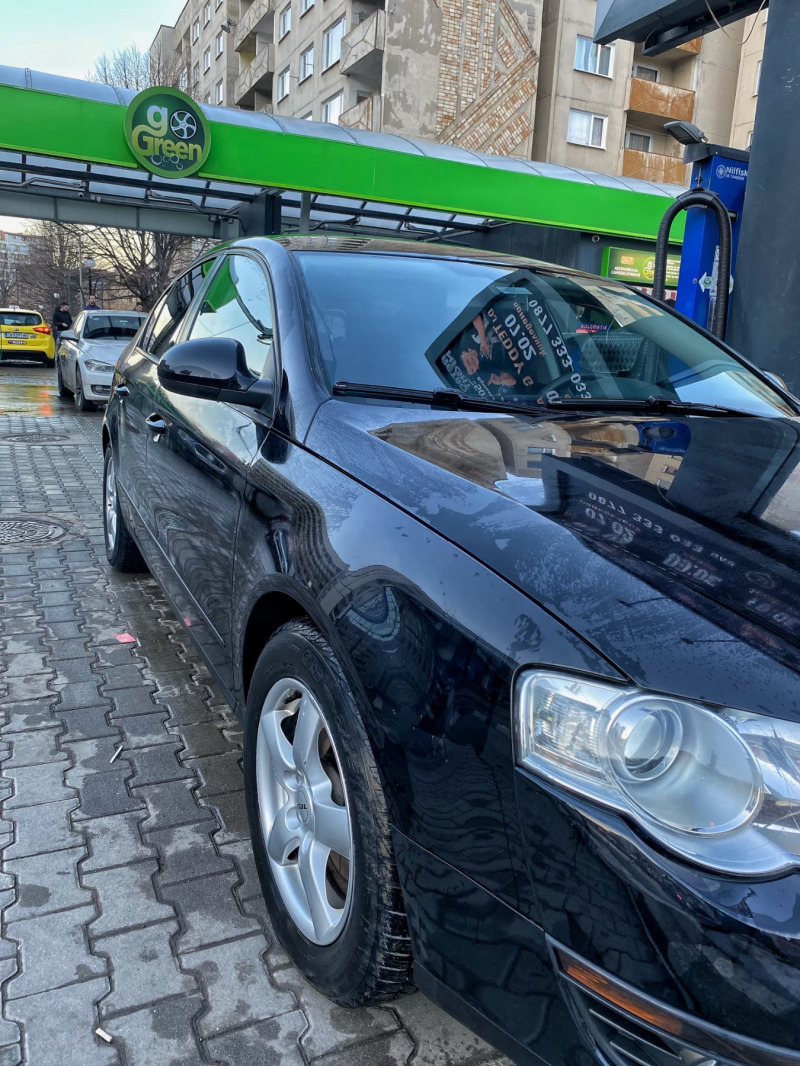 VW Passat 1.4tsi, снимка 2 - Автомобили и джипове - 46023036