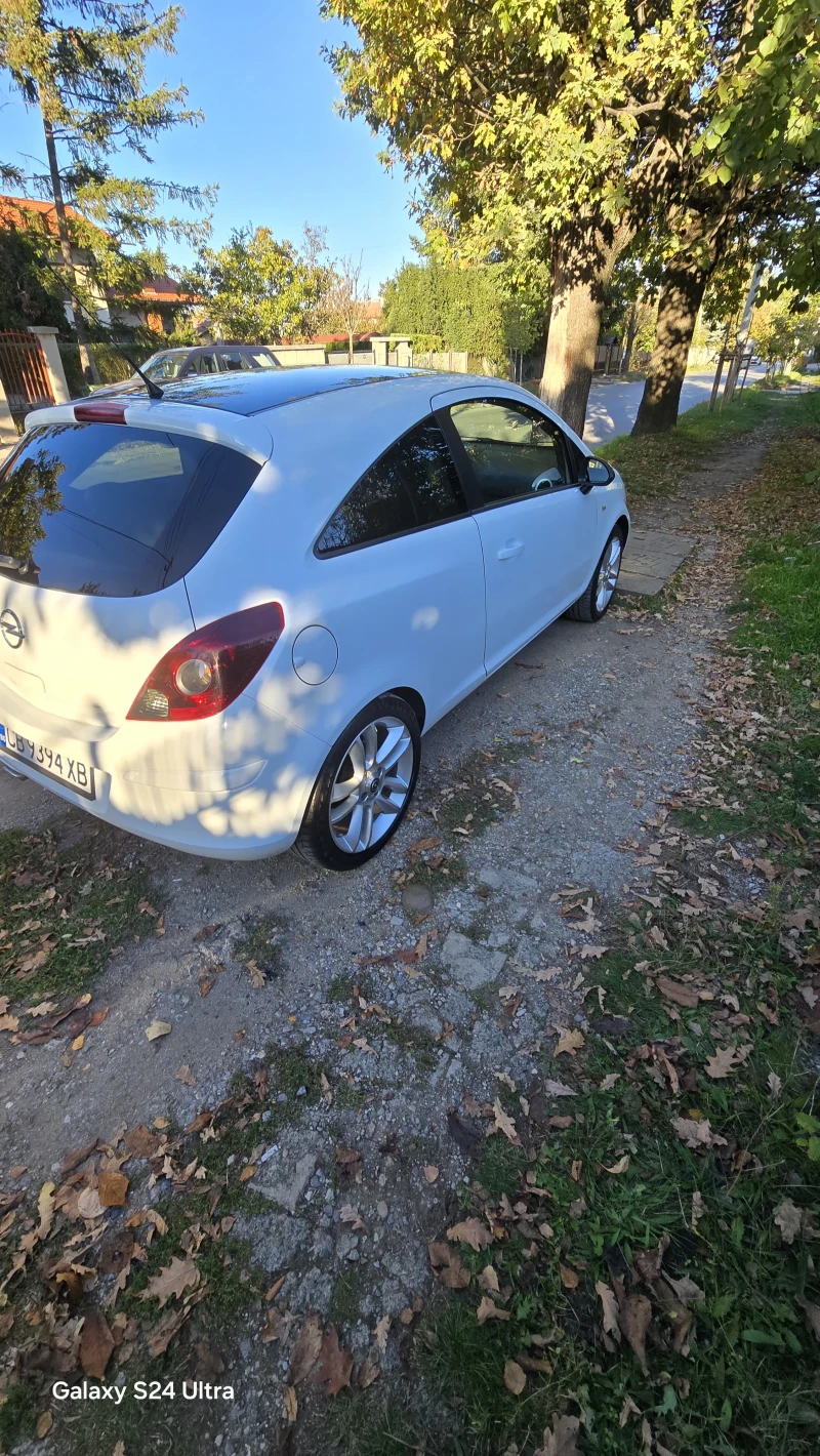 Opel Corsa Автоматик , снимка 8 - Автомобили и джипове - 48203983