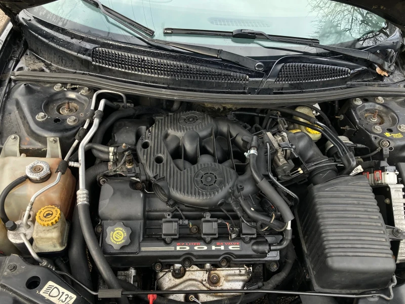 Chrysler Sebring 2.7 V6, снимка 17 - Автомобили и джипове - 47810463