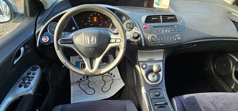 Honda Civic 1.4i 83кс 3D километраж, снимка 11 - Автомобили и джипове - 48342051