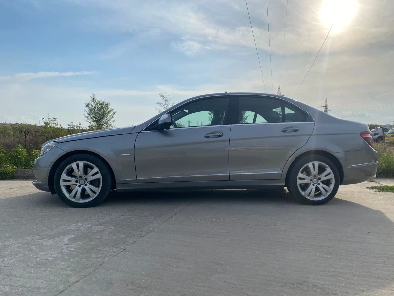 Mercedes-Benz C 320 320 4 MATIC, снимка 4 - Автомобили и джипове - 48384781