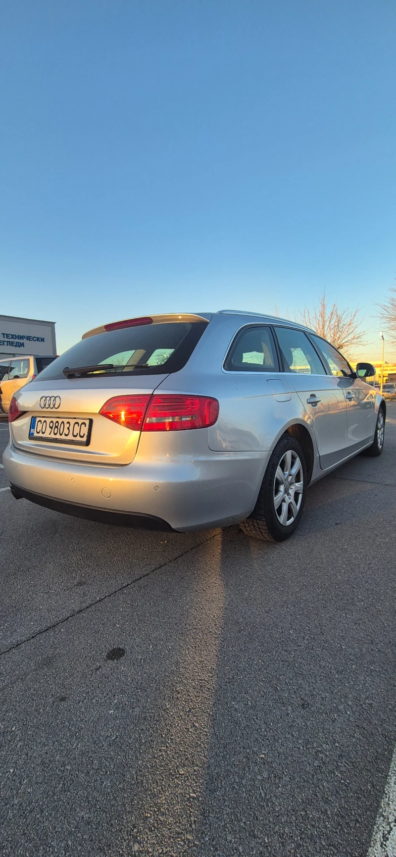 Audi A4, снимка 6 - Автомобили и джипове - 48406346