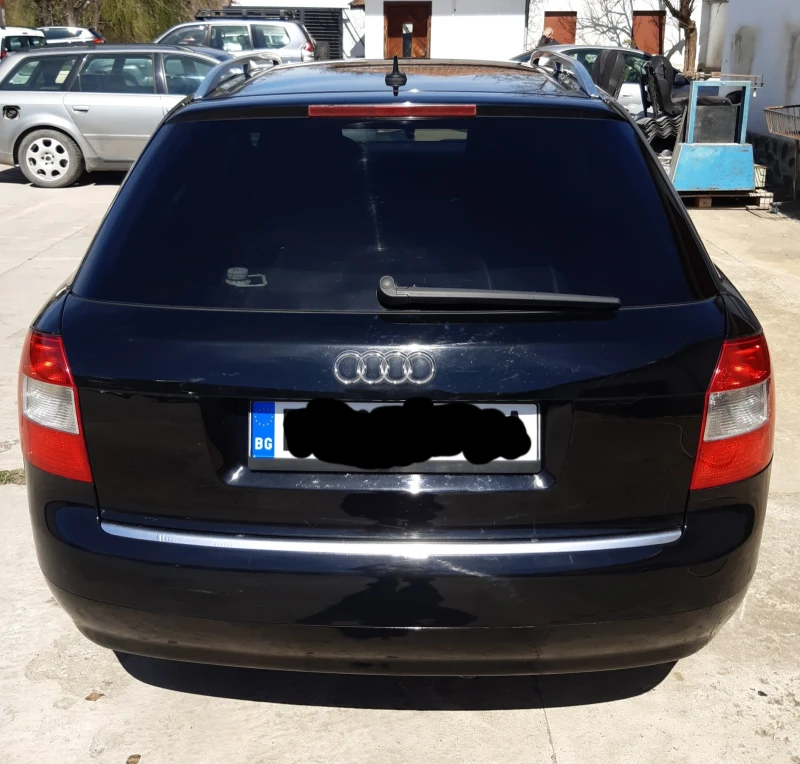 Audi A4 1.9 Tdi 131кс, снимка 4 - Автомобили и джипове - 49225441